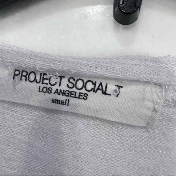 Project Social T Women’s V-Neck Pocket Tee White Size Small - Picture 5 of 9